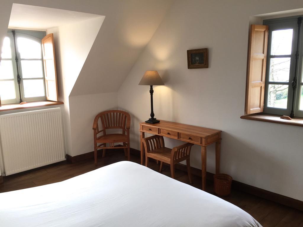 Le Domaine De Belleville Dragey Habitación foto
